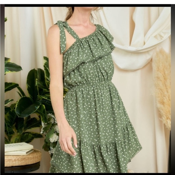 Davi Dana polka dot green one shoulder sleeveless mini dress with lace trim - Picture 2 of 10